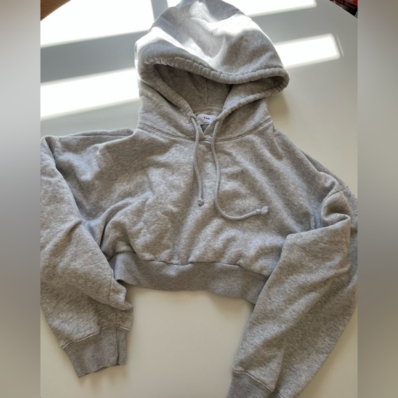 TNA Tops - TNA Super Crop Hoodie Size L
